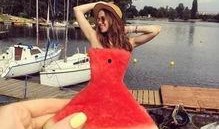 吃瓜穿書女,吃瓜少女的奇幻冒險之旅