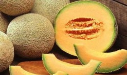 吃哈密瓜不掉色,盡享美味，肌膚依舊白皙
