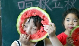 我在吃瓜秋不對,一場網絡熱詞背后的故事