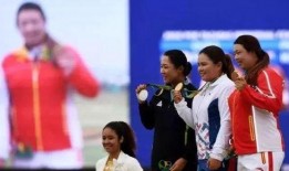 吃瓜馮珊珊,賽場內(nèi)外，她如何成為焦點(diǎn)人物？