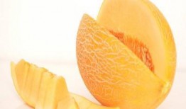 月子可以吃哈密瓜嘛,月子期間適宜食用哈密瓜嗎？