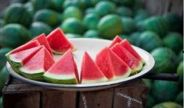 吃流行瓜,那些年我們一起吃過的“流行瓜”