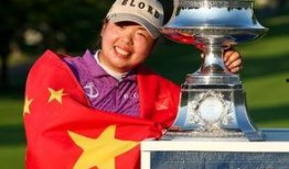 吃瓜馮珊珊,賽場內(nèi)外，她如何成為焦點(diǎn)人物？